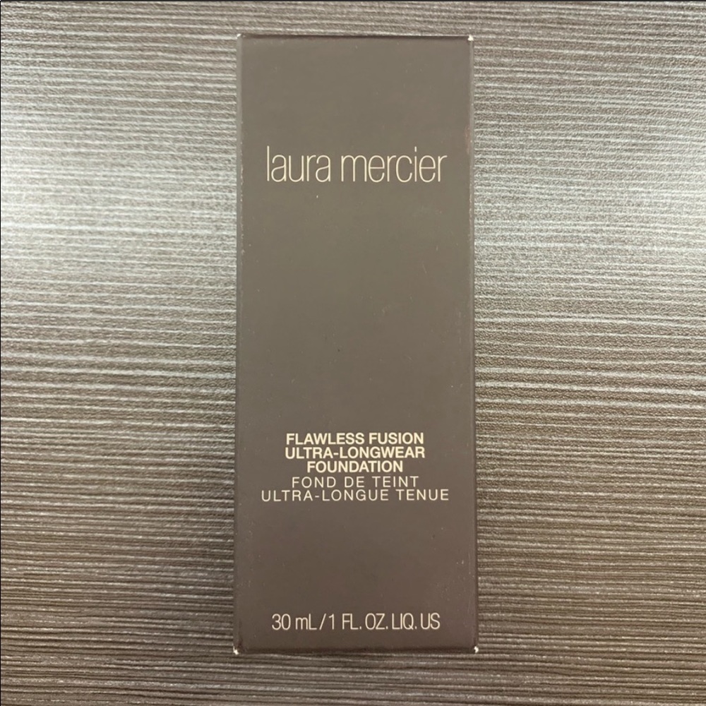 Laura Mercier Flawless Fusion Ultra Longwear